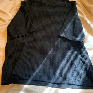 Women's short sleeved sweater
